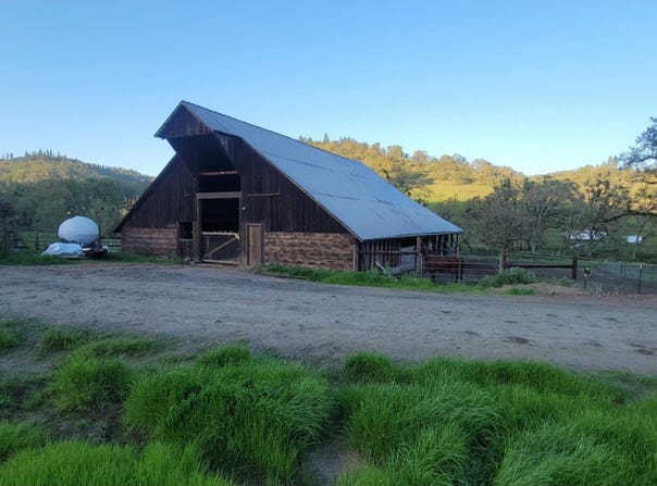 955 KESTER RD, Roseburg, OR 97470