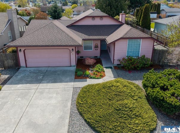 861 E Spruce, Sequim, WA 98382