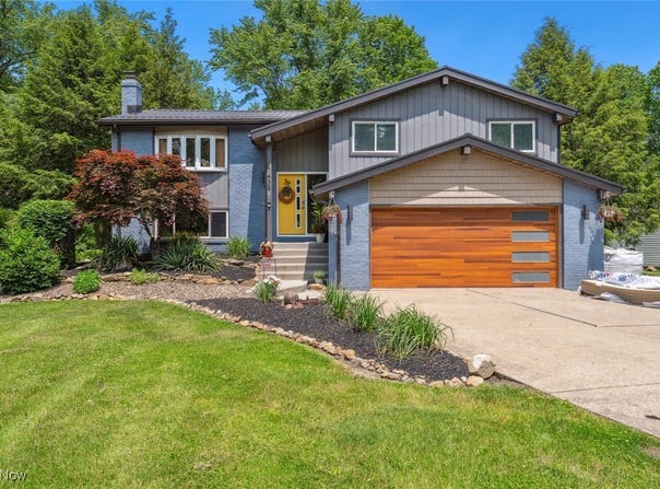 11435 Chippewa Road, Brecksville, OH 44141