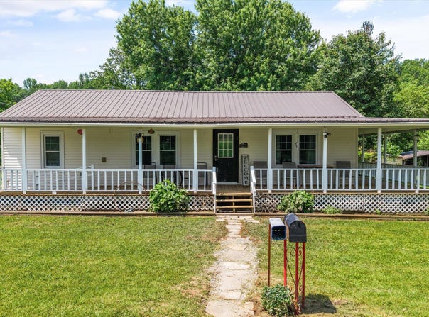 168 Boatman Rd, Cookeville, TN 38506