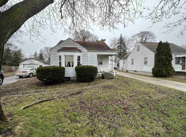 1730 Kollen, Saginaw, MI 48602