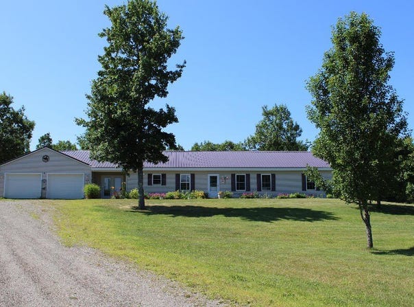 1391 Albion Road, Winslow, ME 04901