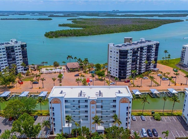 4321 Bay Beach Lane unit: 634, Fort Myers Beach, FL 33931