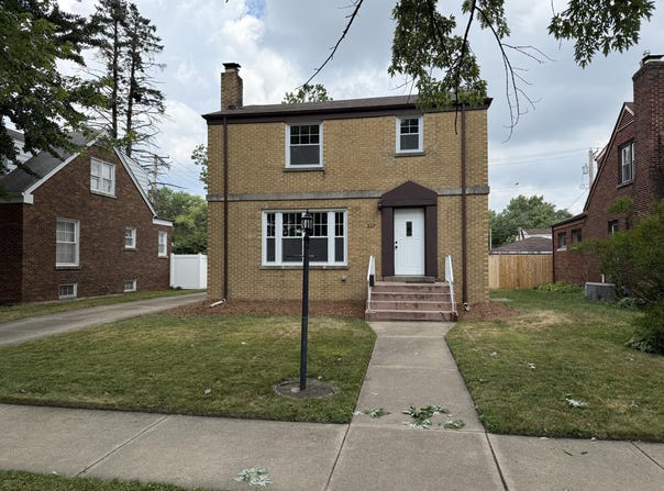 217 Belmont Place, Munster, IN 46321
