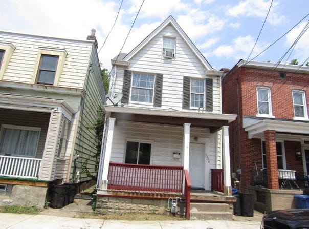 1220 Thelma St, Marshall Shadeland, PA 15212