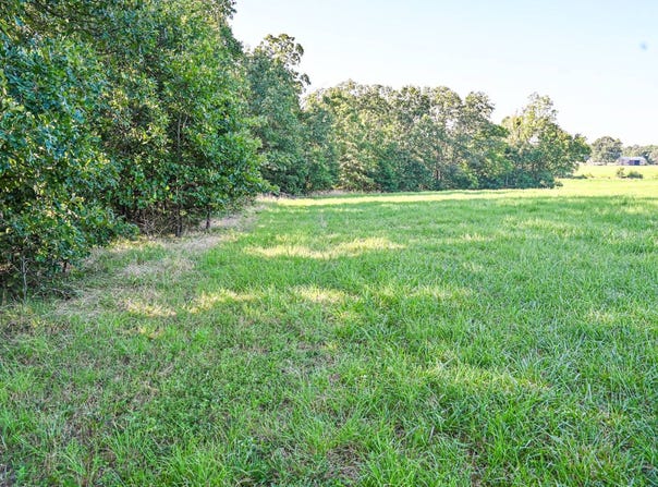 000 State Highway MM, Niangua, MO 65713