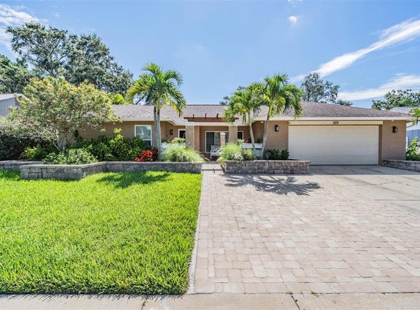 222 FOXCROFT DRIVE E, PALM HARBOR, FL 34683
