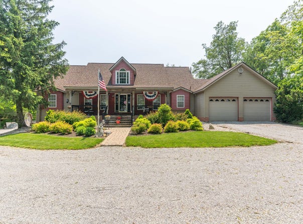 10810 Wenger Road, Anna, OH 45302