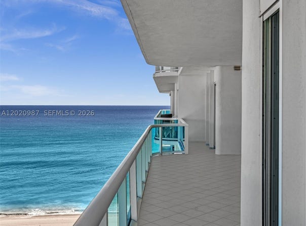10101 Collins Ave, Bal Harbour, FL 33154