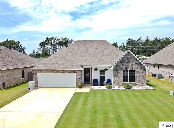102 PINE LAKE ROAD, Calhoun, LA 71225