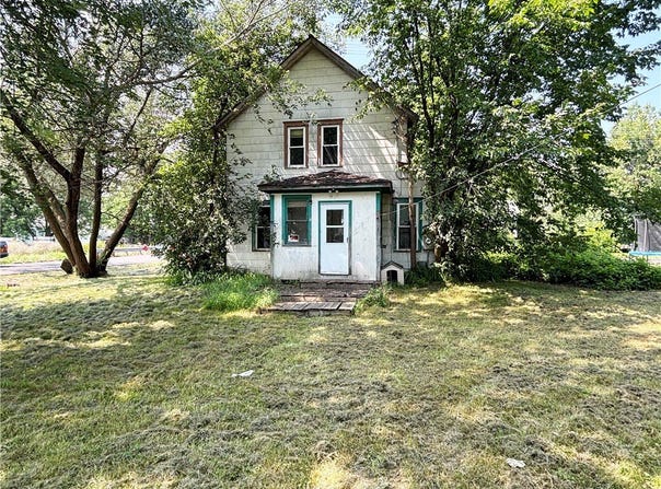 301 N 10th Street, Cameron, WI 54822