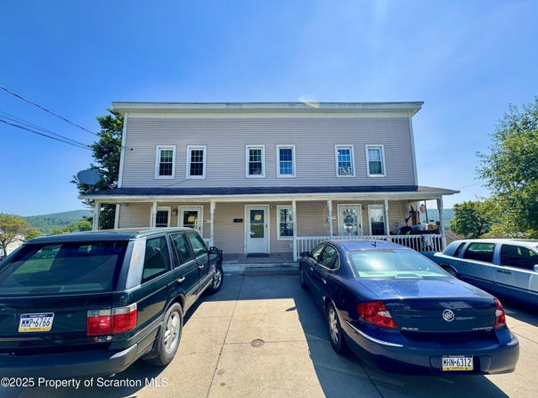406 Susquehanna Street, Forest City, PA 18421