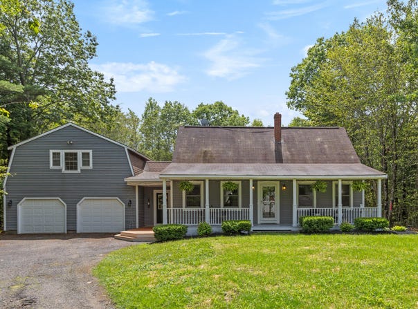 15 South Ridge Drive, Standish, ME 04084