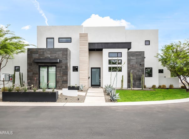 3615 N NICOSIA Circle, Phoenix, AZ 85016