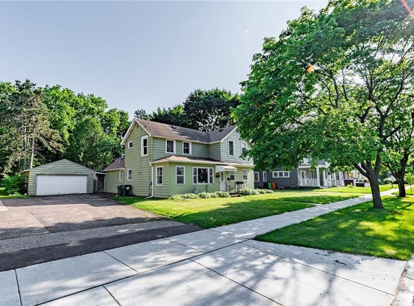 1037 Barland Street, Eau Claire, WI 54701