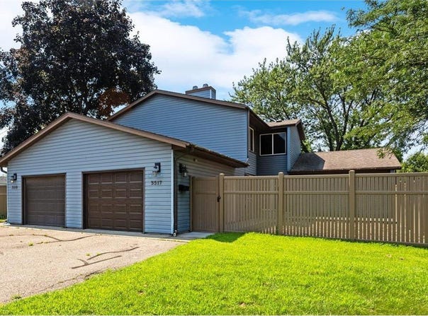 3517 67th Street E, Inver Grove Heights, MN 55076