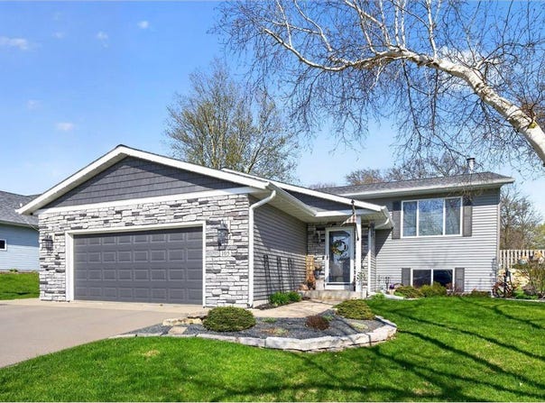 105 Westside Lane, Fountain, MN 55935