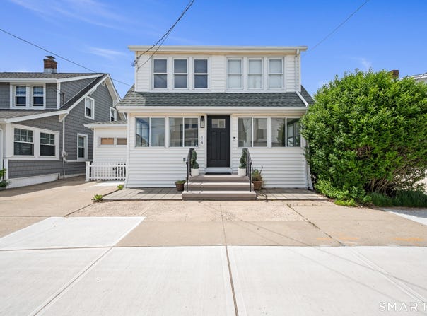 East Haven, CT 06512