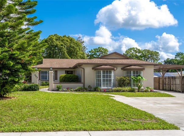 313 E HILLCREST STREET, ALTAMONTE SPRINGS, FL 32701