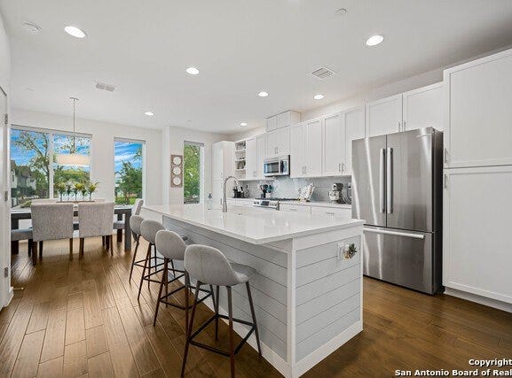 102 Tendick # 902, San Antonio, TX 78209
