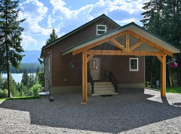26 Castele Lane, Trout Creek, MT 59874