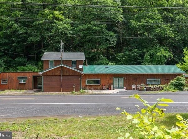 28800 NORTHWESTERN PIKE, ROMNEY, WV 26757