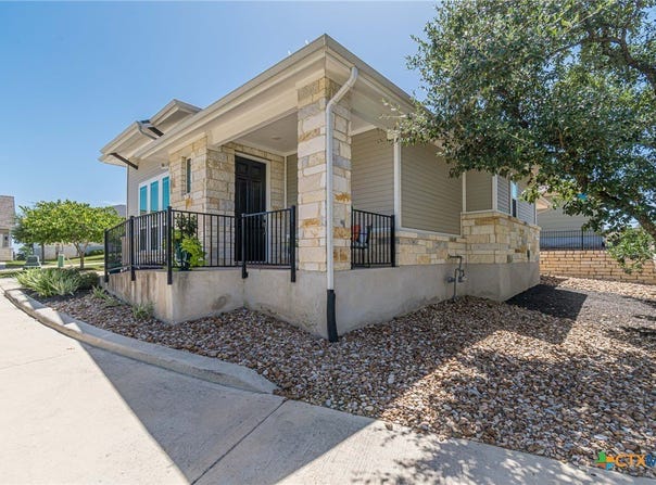 108 Mulligan Drive, San Marcos, TX 78666