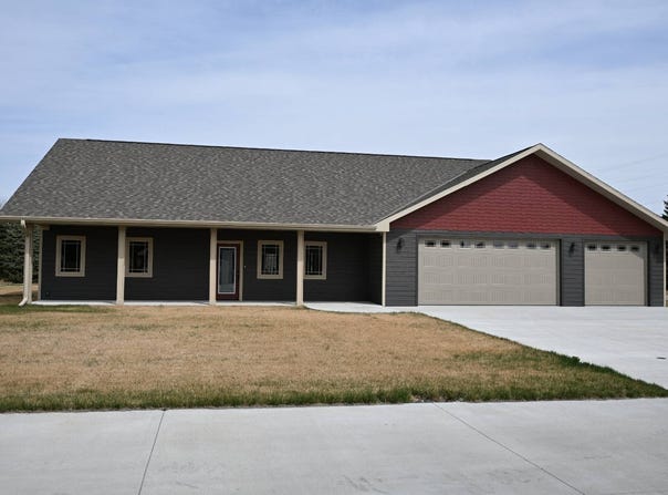 414 Kaps Drive, Arcadia, NE 68815