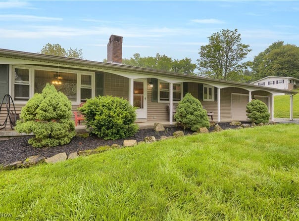 4080 Dresden Road, Zanesville, OH 43701