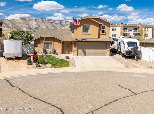 120 Harris Lane, Parachute, CO 81635