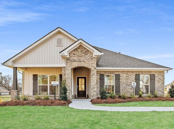 453 Piney Dr., Pearl, MS 39208