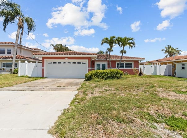 543 CRYSTAL DRIVE, MADEIRA BEACH, FL 33708