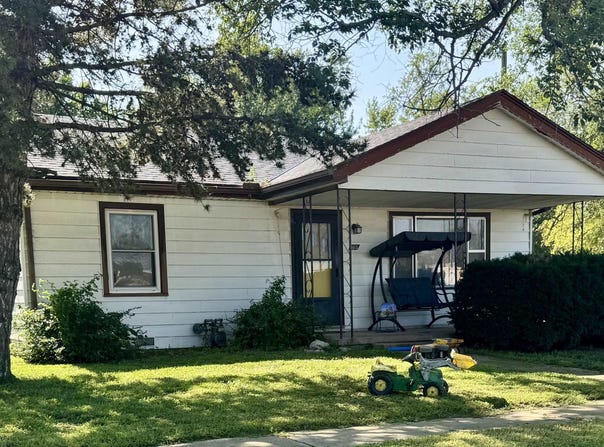 103 S Church St, Udall, KS 67146