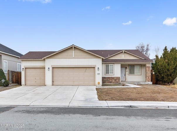 1616 Laverder Drive, Fernley, NV 89408