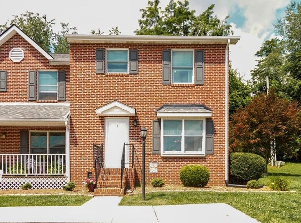 803 NE Edgemont North Street, Abingdon, VA 24210