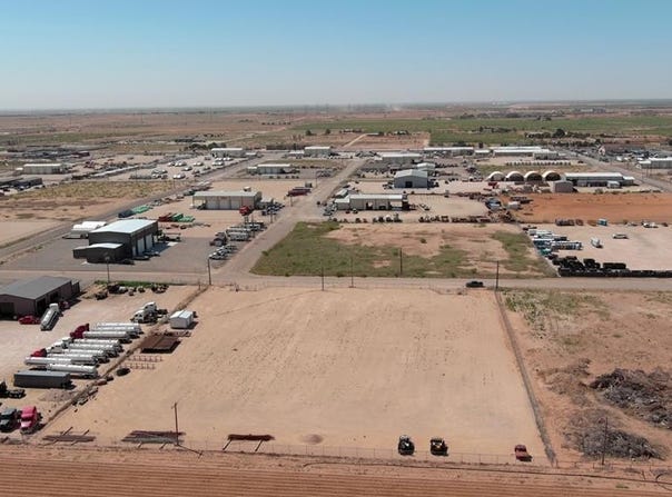 8703 E County Rd 95, Midland, TX 79706