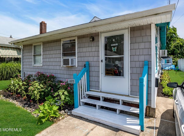 1822 Pine Terrace, Lake Como, NJ 07719