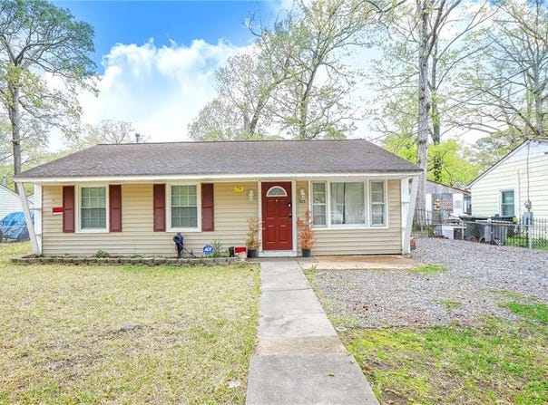 321 Shawen Drive, Hampton, VA 23669