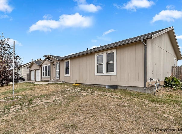 213 ABILENE LOOP, Burns, WY 82053