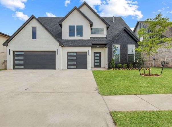 9213 NW 147th Terrace, Yukon, OK 73099