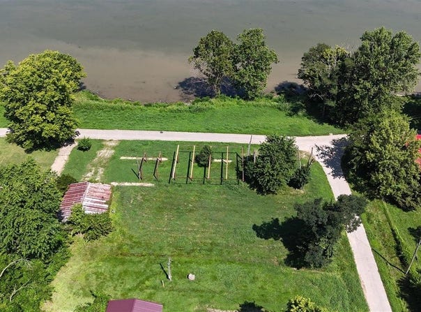 109 Locust Street, Cloverport, KY 40111