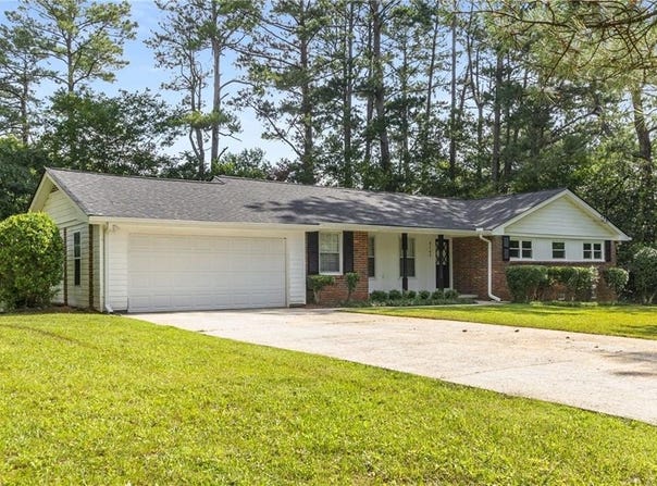 4149 Indian Lake Circle, Stone Mountain, GA 30083