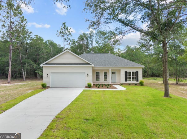 547 Oakwood, Statesboro, GA 30458