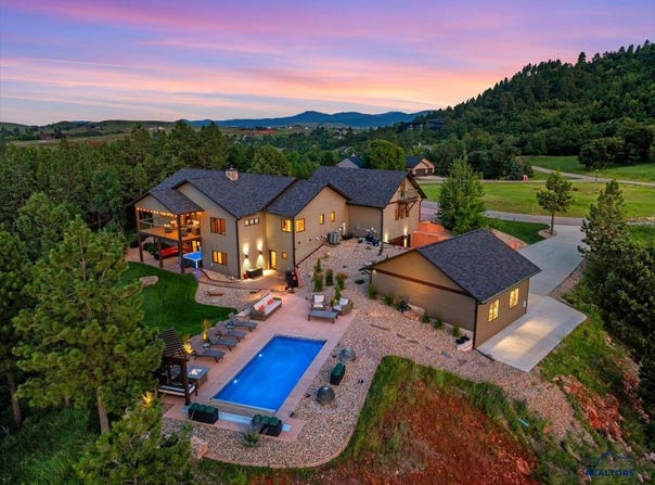 2430 WOODLAND LOOP, Spearfish, SD 57783