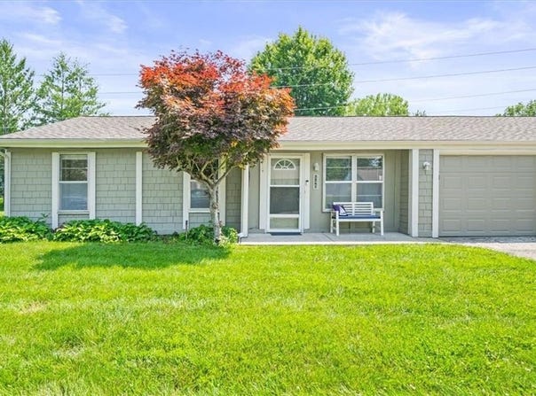 3241 Glacier Drive, Lawrence, KS 66047