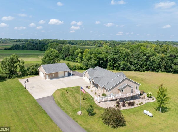 47204 Jason Adam Court, Elysian, MN 56028