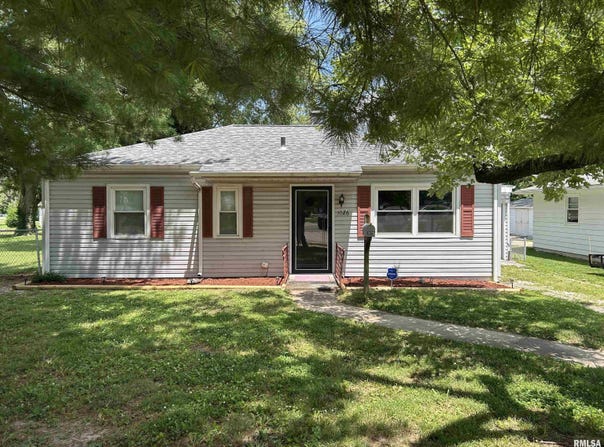 1026 E Noleman Street, Centralia, IL 62801