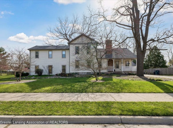 1412 N Harrison Road, East Lansing, MI 48823