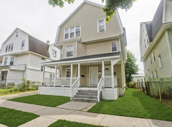 116-118 Massasoit St, Springfield, MA 01107