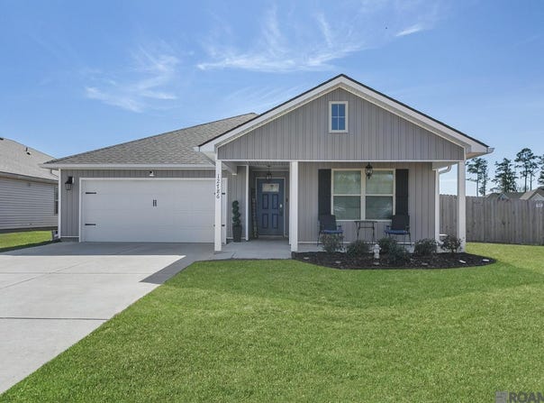 12786 Catalpa Ave, Denham Springs, LA 70726